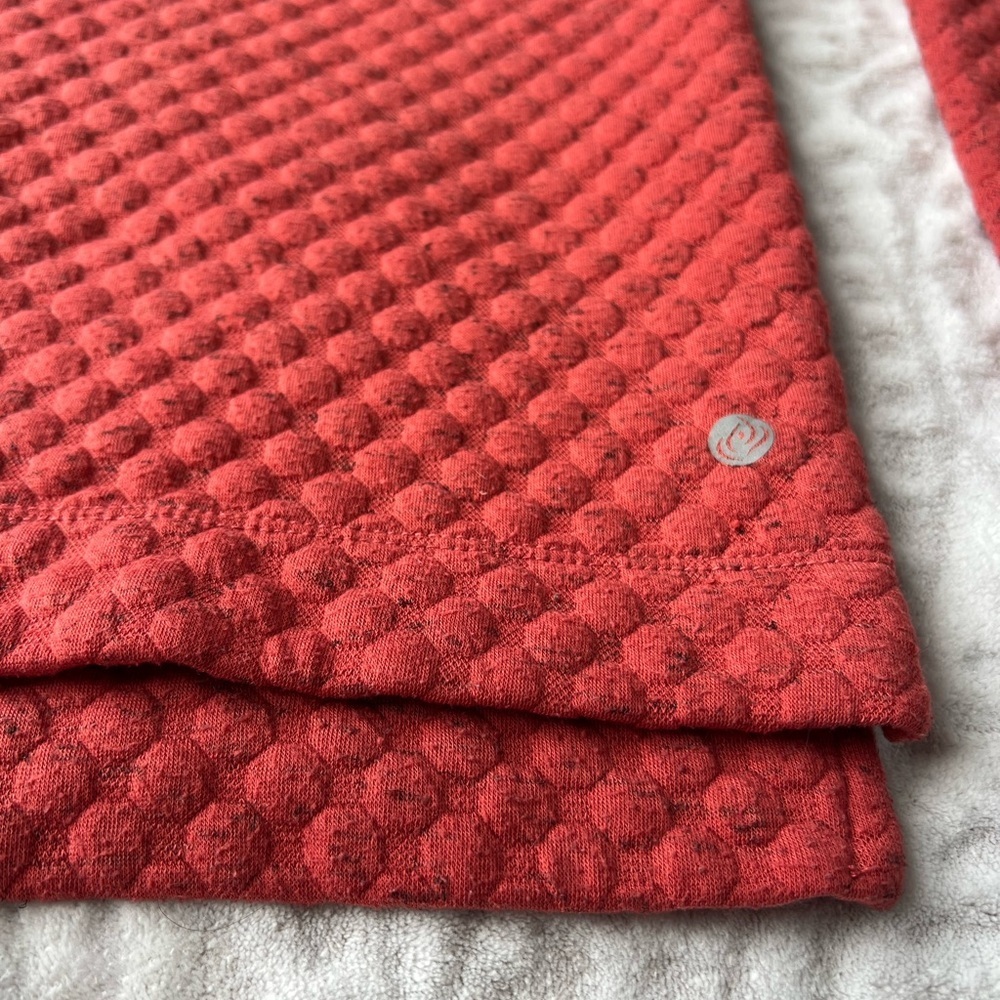 Apana Women’s Quilted Textured Turtleneck Pullover Sweatshirt Size Small - Picture 2 of 7